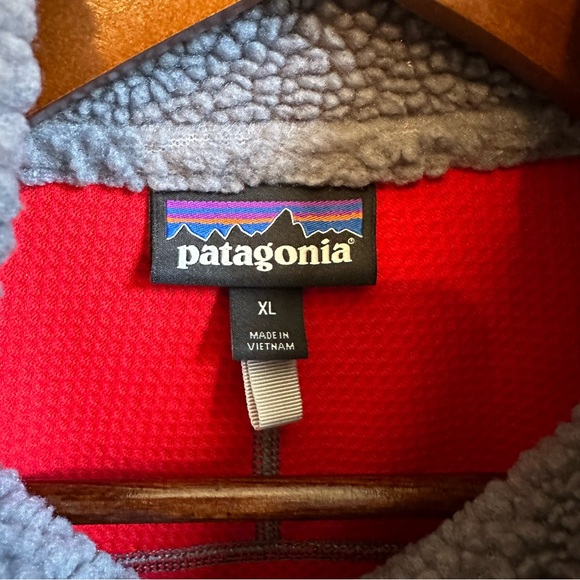 Patagonia Men’s Retro X Grey Deep Pile Sherpa Vest - Picture 3 of 3